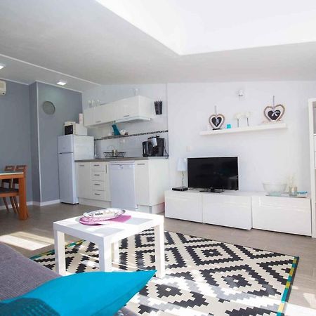Apartments In Rogoznica 36019 Exterior foto